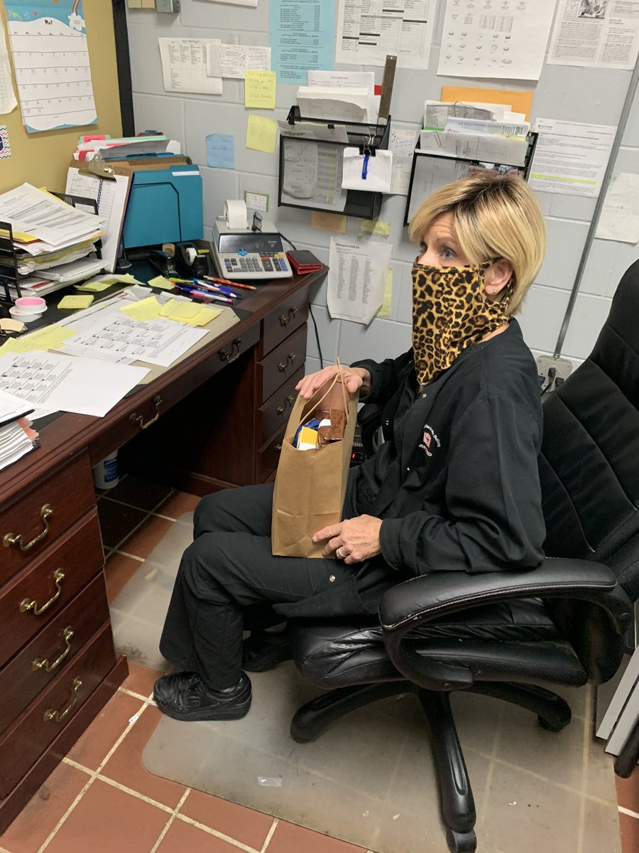 Gardendale Elem (@gesrockets) on Twitter photo We would like to congratulate our ESPY winner this year! <a href="/headrick_lori/">lori headrick</a> was selected to represent our wonderful school! She goes above and beyond to serve all of our Rocket family! We love Mrs. Lori! We would like to congratulate our ESPY winner this year! <a href="/headrick_lori/">lori headrick</a> was selected to represent our wonderful school! She goes above and beyond to serve all of our Rocket family! We love Mrs. Lori!