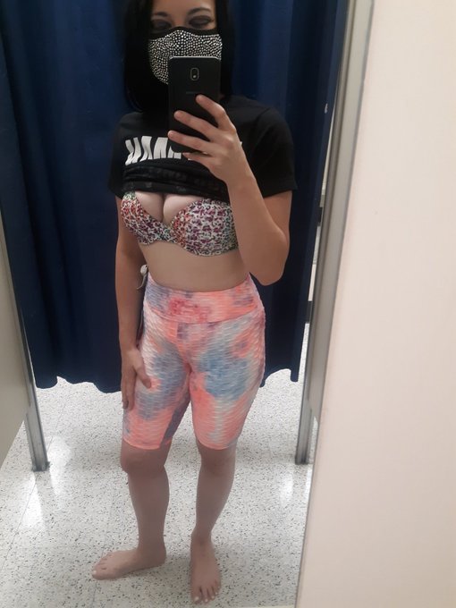 Should I buy these? 🖤 https://t.co/1rxoZCBVjv<a href="/tag/bdsm"class="tags"><span>#bdsm</span></a><a href="/tag/vegas"class="tags"><span>#vegas</span></a><a href="/tag/fetish"class="tags"><span>#fetish</span></a><a href="/tag/happymothersday"class="tags"><span>#happymothersday</span></a><a href="/tag/switch"class="tags"><span>#switch</span></a>