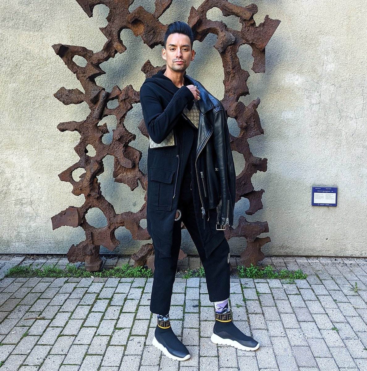 Fashionights's tweet image. What, is there something on my face? 

It's called beauty. 

#FASHIONIGHTS

instagram.com/p/CPCQQwTtDWP/…