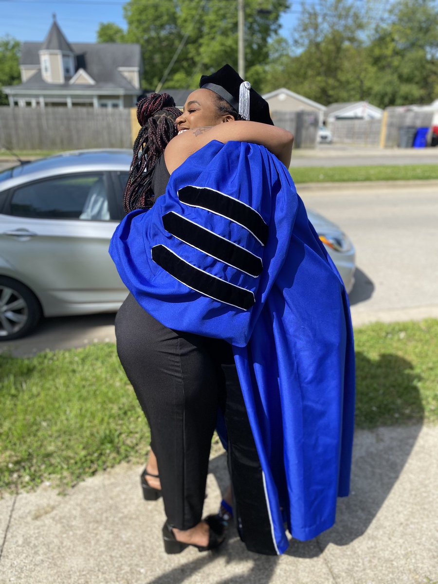 CagneyElayna's tweet photo. I was grown woman before I understood the significance of joy. To truly experience it and let it live through you is revolutionary act. #blackjoy #cheerstojoy https://t.co/yYyZaymfeJ
