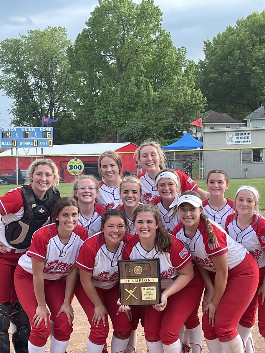 State bound!!! love these girls🤍🤍 <a href="/BishopMiegeSB/">Bishop Miege Softball</a>