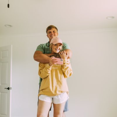 hope_estes_'s tweet photo. love him #NewProfilePic https://t.co/rZDa0XxLCQ