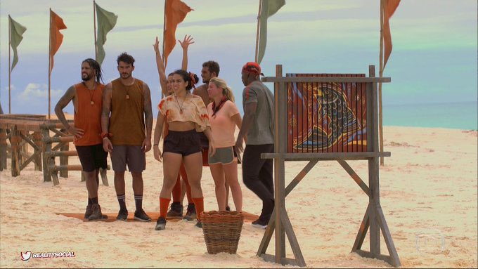 Updates Paula Amorim. 🥾 tweet media