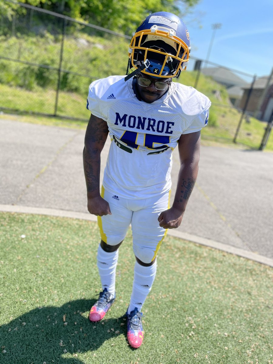 samar_foe's tweet photo. Back ✌🏾Business 🔌⬆️ #JUCOPRODUCT https://t.co/wrmC9rXqGX
