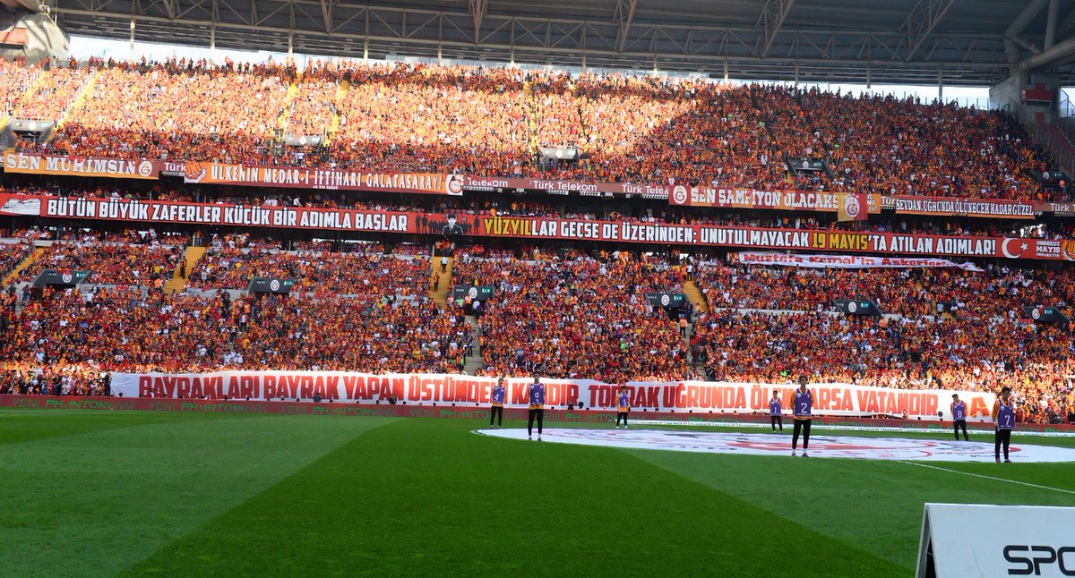 BÜTÜN BÜYÜK ZAFERLER KÜÇÜK BİR ADIMLA BAŞLAR!

YÜZYILLAR GEÇSE DE ÜZERİNDEN; UNUTULMAYACAK 19 MAYIS'TA ATILAN ADIMLAR! 

#ultrAslanUNI