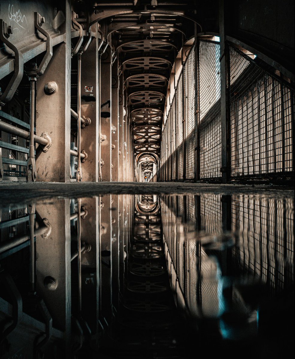 Testing the #huaweip30pro on the High Level Bridge #newcastleupontyne #mobilephonephotography #huawei  #puddlereflection #reflection #gateshead #nufcfans #tyneandwear #northeast