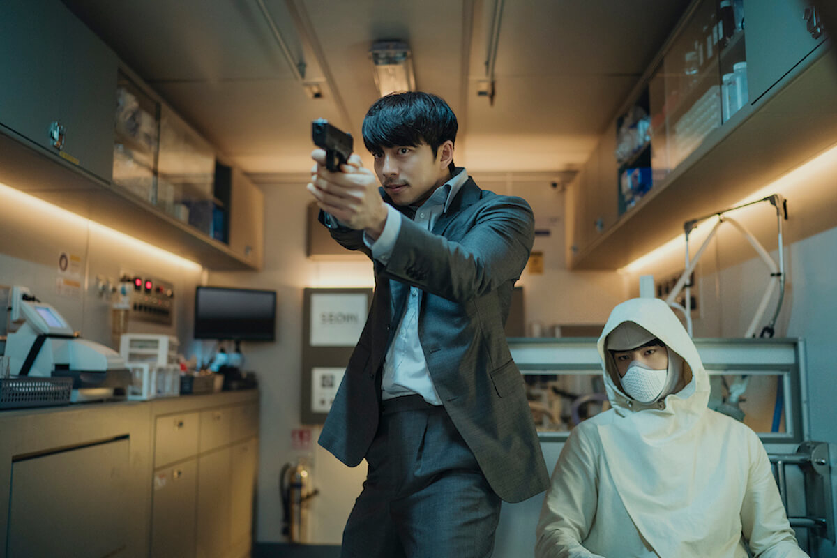 realsound_m's tweet photo. 『SEOBOK／ソボク』場面写真公開　コン・ユ×パク・ボゴムの逃避行にチョ・ウジンの姿も
#SEOBOK #ソボク #コン・ユ #パク・ボゴム #チョ・ウジン
 https://t.co/ONGcHKVCNV https://t.co/QLojzkwmk2
