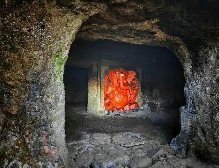 Ganesha vigrah inside harishchandragad fort