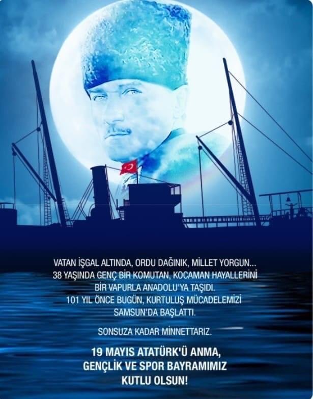 “Mustafa Kemal'i düşünüyorum, 
Altın saçları dalgalanıyor rüzgârda, 
Mavi gözleri ışıl ışıl, görüyorum
Uykularıma giriyor her gece. 
Ellerinden öpüyorum.”
#MustafaKemal #Atatürk #19Mayıs
