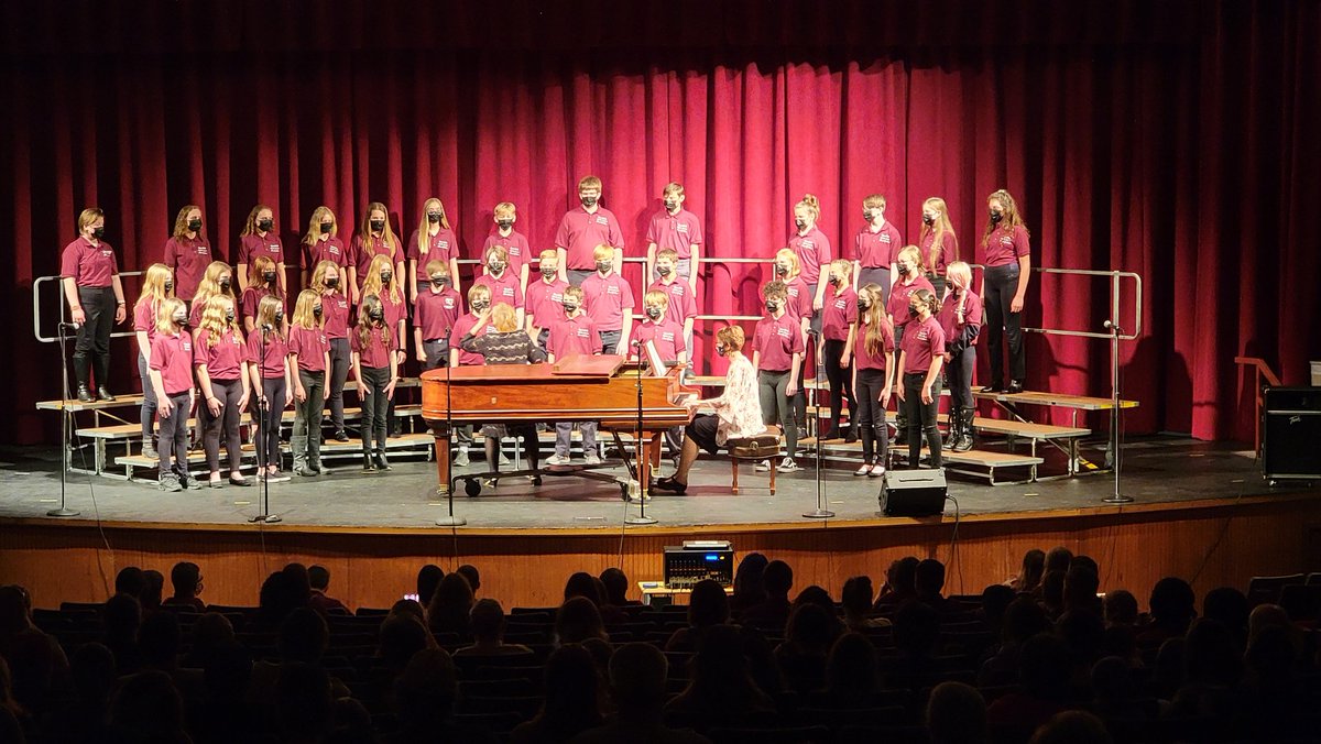 Great night watching our 7th, 8th, and Swing Choir perfom. Special Spartans sang a final song to Mrs. Woodard to honor her retirement. Spartan PRIDE #spearfishms