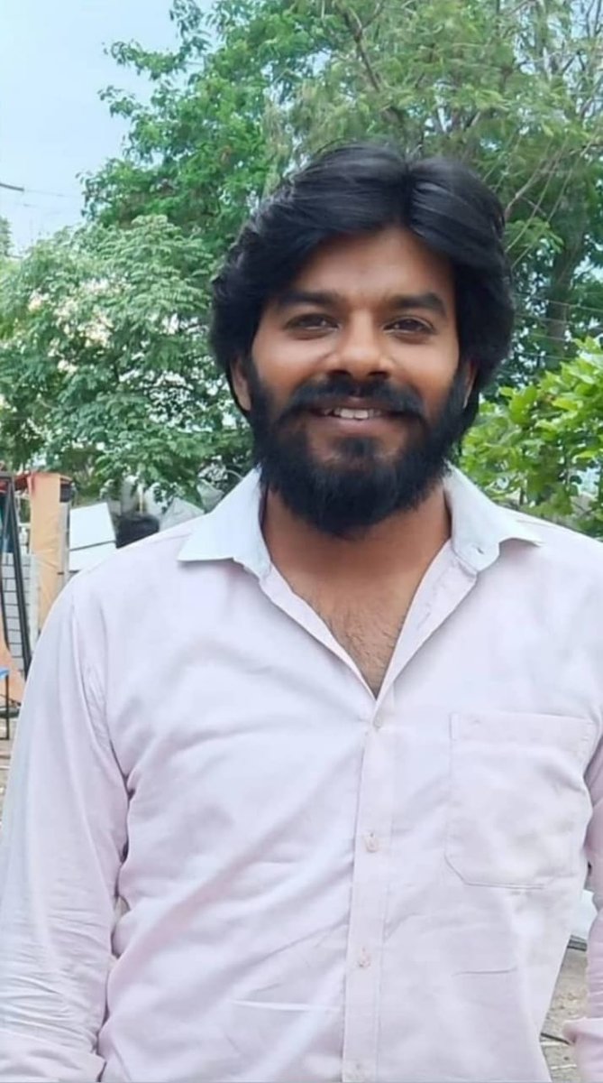 srpforeverr's tweet photo. Uff #HBDSudigaliSudheer
#SudigaliSudheer
@sudheeranand https://t.co/7lsliPc8mq