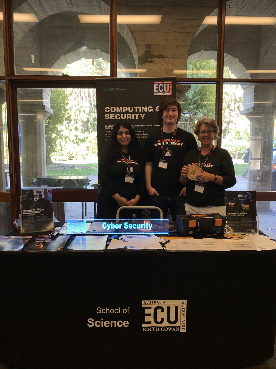 mssgellis's tweet image. Love these minds #cryptography #problemsolving #ciphers @TheBigDayIn @ACSnewsfeed careers fair