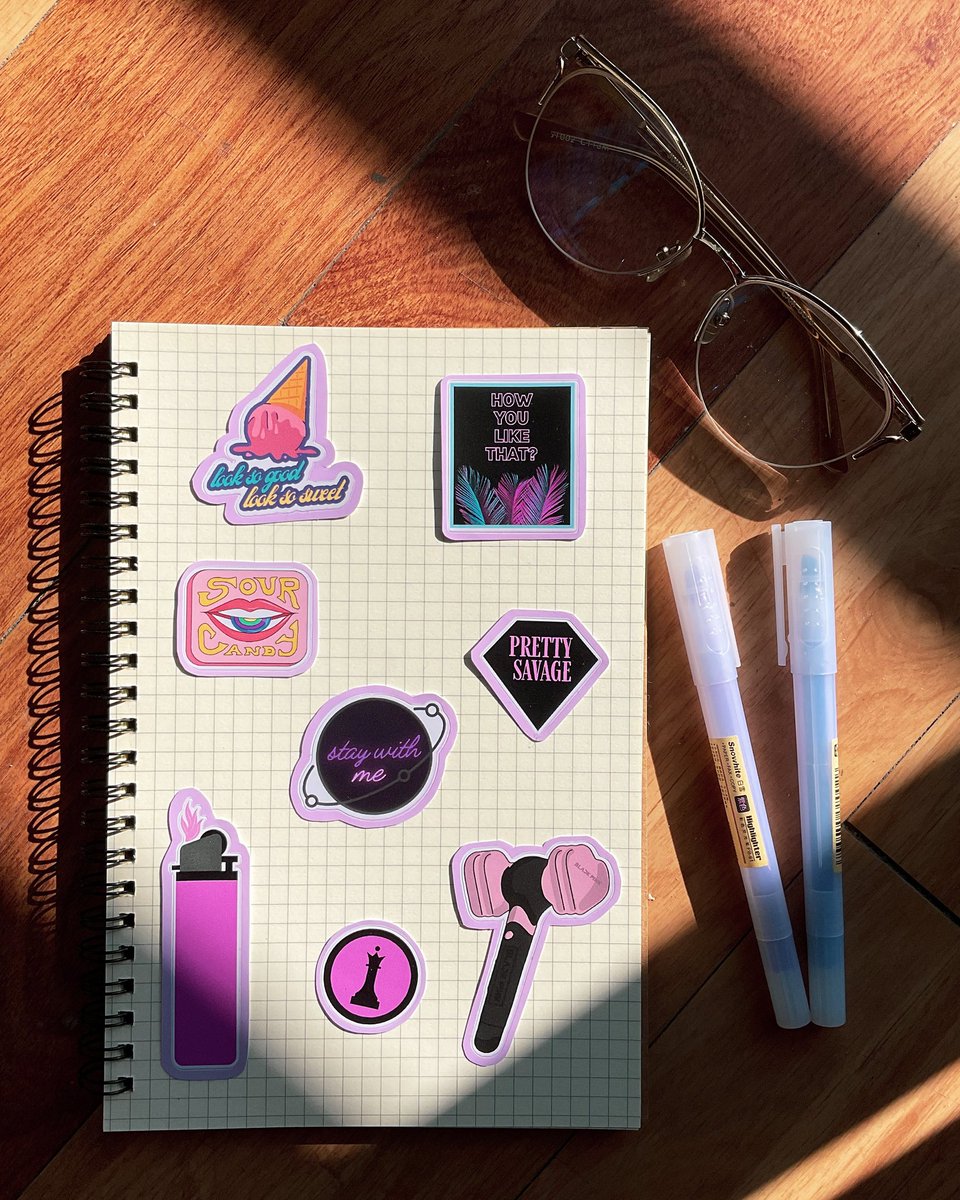 maicoo_ph's tweet photo. look so good, yeah, look so sweet. but be sure not to eat!

check out these die cuts from our #BLACKPINK collection! you can also view the others using the link on our profile 🤍

so what's your favorite blackpink mv and your favorite ice cream flavor? 🍨

#Stickers #kpop #Shopee https://t.co/2yy9zEzXN5