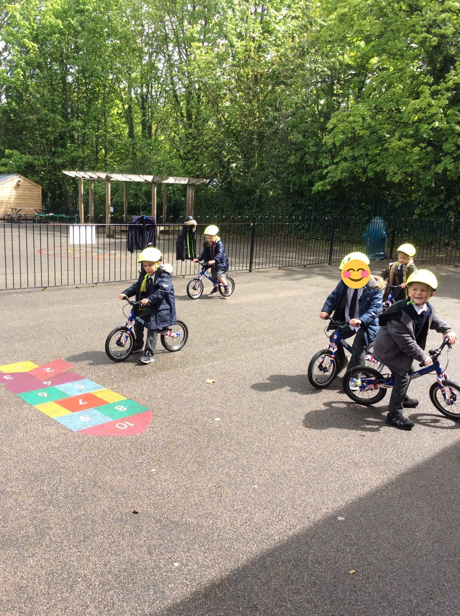 ASALeavers261's tweet photo. We had so much with #Bikeability yesterday! The rest of us can’t wait to get on the bikes today! 🚲 #ASAwelovePE #Active_Barnsley #BikeabilityUK https://t.co/gotY4daj4H