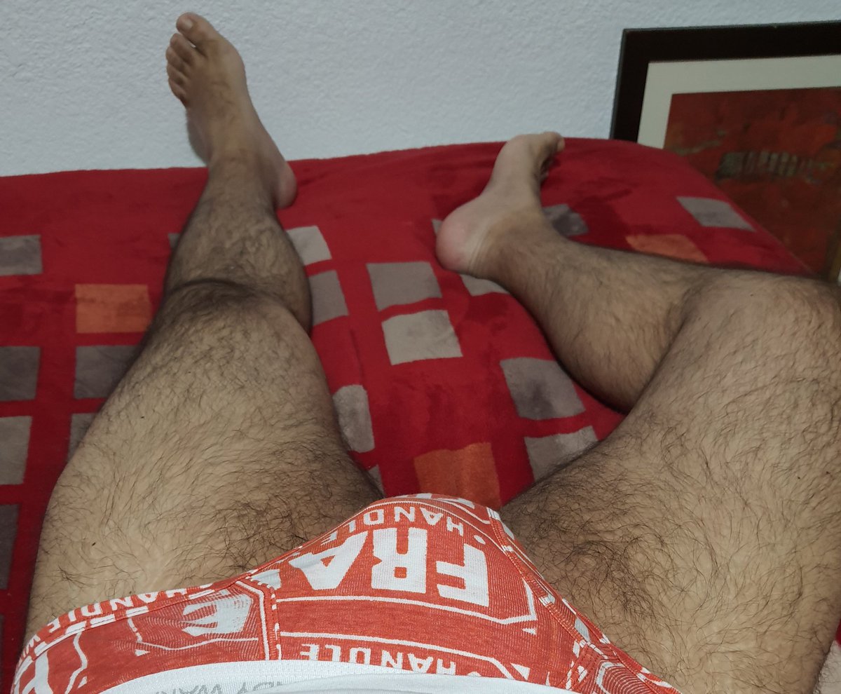 XxxRacso's tweet photo. #Piernalgona #sex #underwears #underwear #vellos #wolf #pies #gayhot https://t.co/f8uJPgDgl1