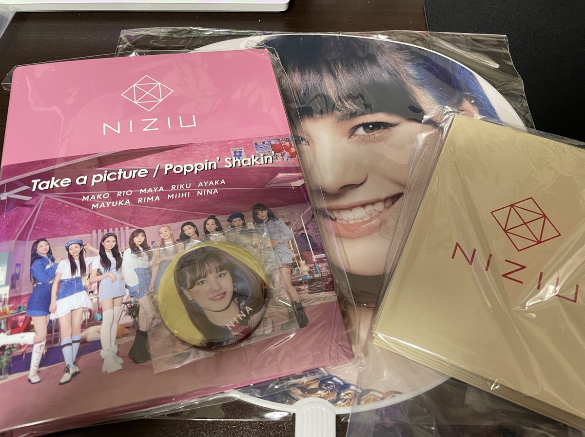 NiziU リマ LINEMUSICキャンペーン 直筆サイン入りチェキ SHOWROOM