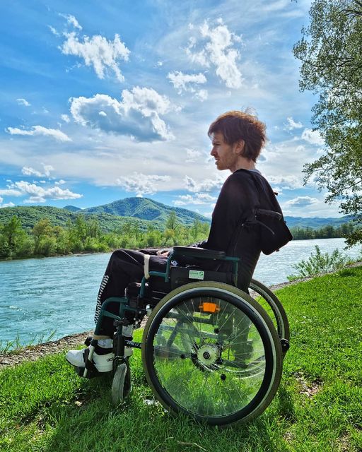 Zamolio bih vas za ReTvit.Ako ste u mogucnosti 674 na 3030 za moj oporavak