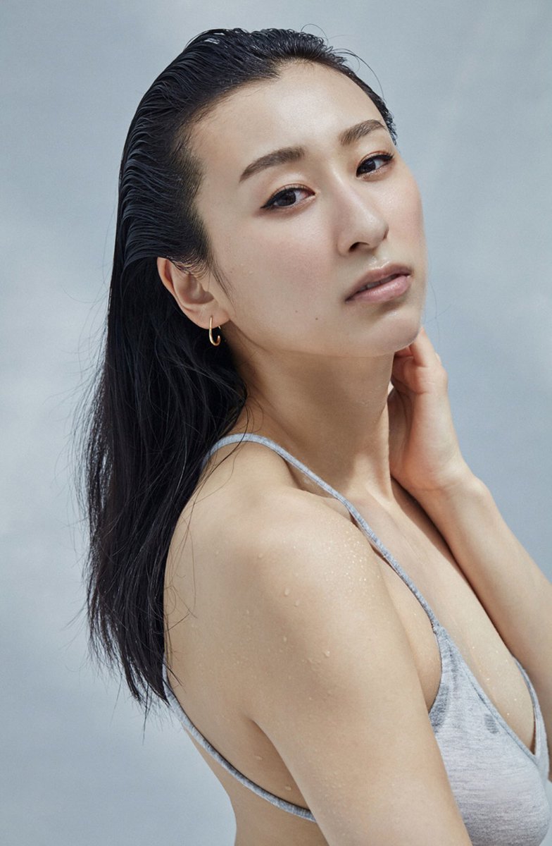 週プレ グラビア S Tweet 週プレプラス スペシャル に登場してくれている 浅田舞 さんが 本日放送の 今夜くらべてみました にゲスト出演されます なにやらグラビアで披露している美ボディの秘訣などを語っているらしい 放送が楽しみですね