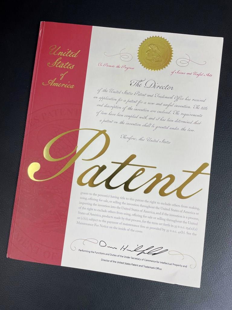 Reproflex3's tweet photo. It's not everyday a US Patent arrives at your door. We are proud as punch to have developed something as unique and powerful as #ProjectBlue! Here's to opening up a new world of flexo! #ZDue #Pacificolor #Panflex #Newco #R3India and #R3MiddleEast #Oneteam https://t.co/4blVdH10qY