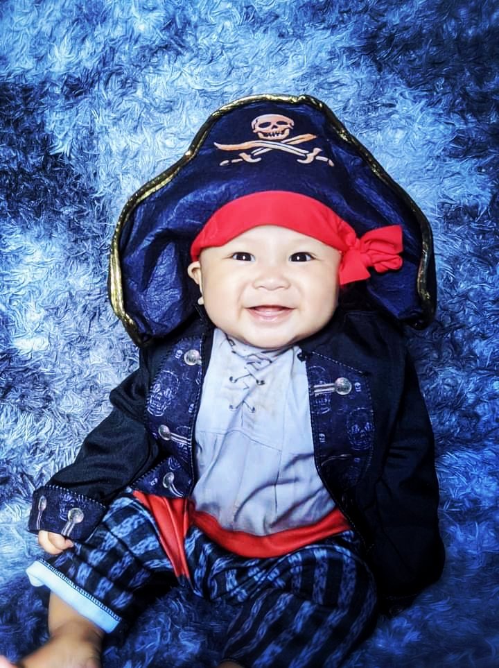Imma add mah nephew cause he's so cute

I'm voting for <a href="/SB19Official/">SB19 Official</a> for #BBMAsTopSocial. RT to vote too!!