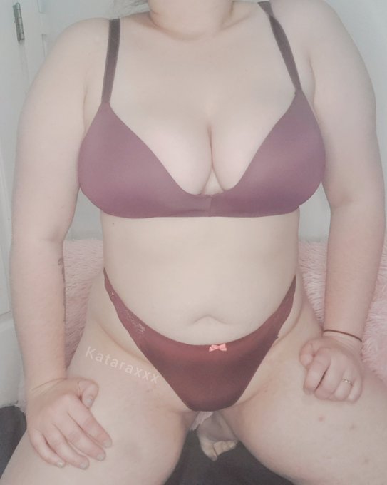 Just posted a new strip shoot. Links below 👇👇👇 https://t.co/HC0MllPBDv