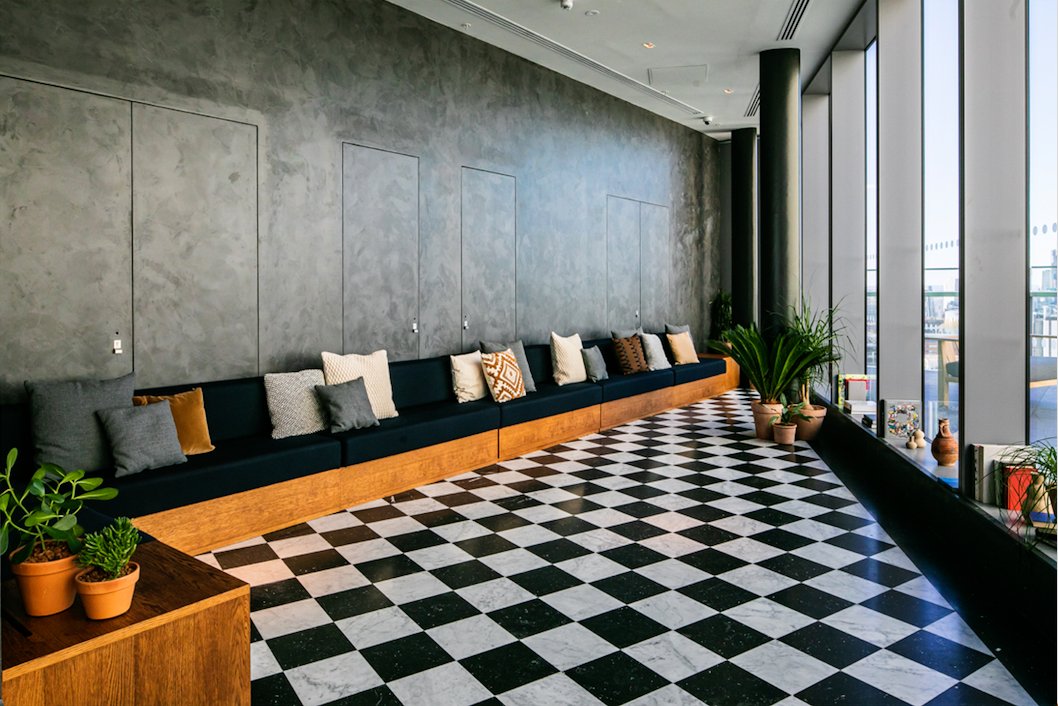 Take a look at <a href="/VenueLab/">Venue Lab</a> / <a href="/WeWorks/">Alexandre DUROS</a> new #venue: 16th Floor at 10 York Road.
 
Find out more here: mask.co.uk/venue-lab-part…