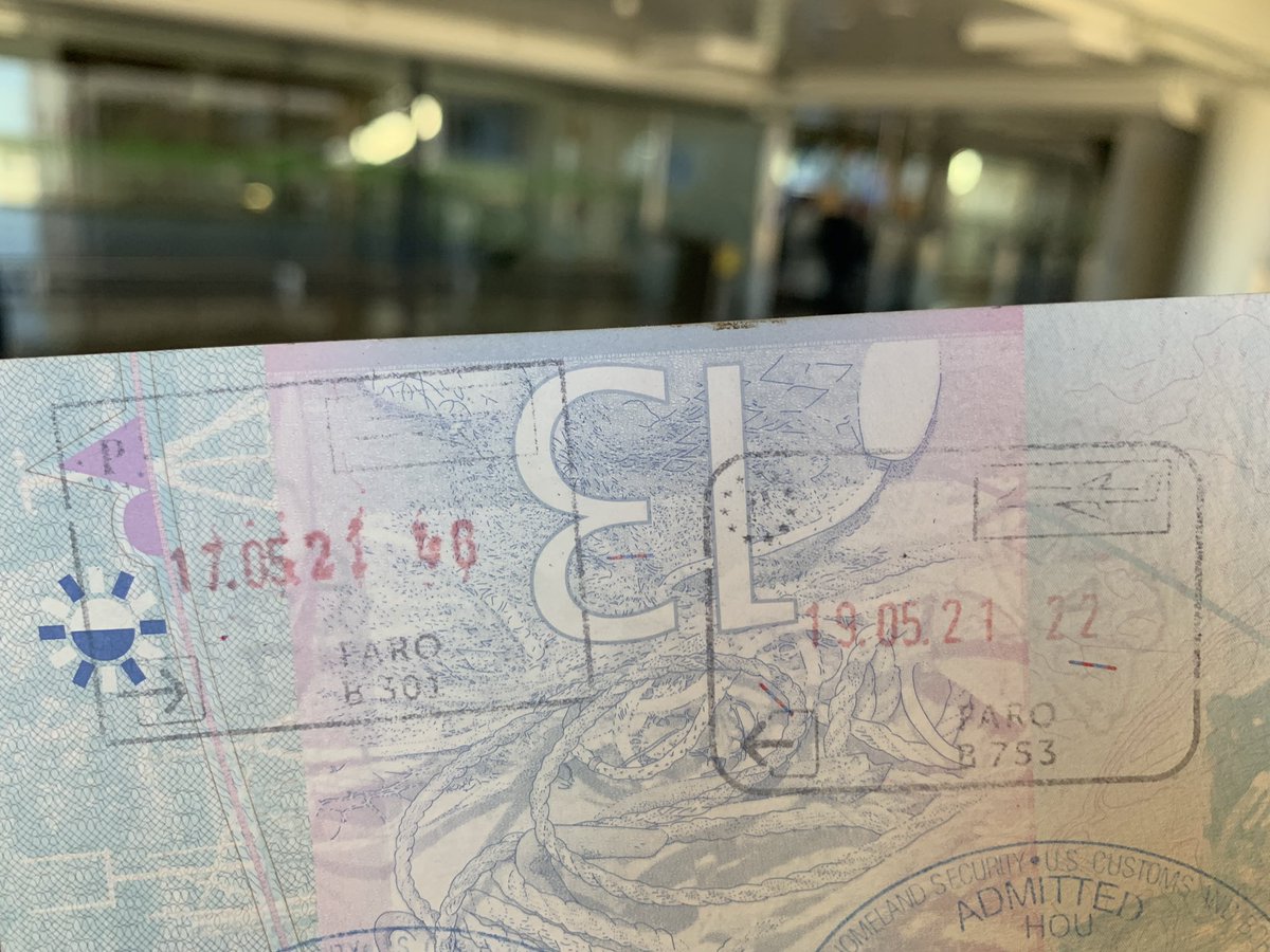 Passport stamped to enter Faro Portugal 🇵🇹 on Monday and again just now on departure. My first EU stamps since UK left EU. And on the day international travel legally resumed post pandemic!!