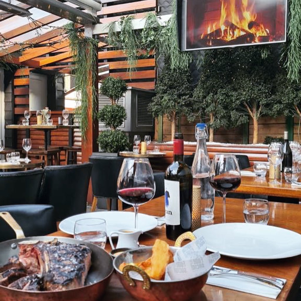 FadeStSocial's tweet image. Woodfired menu, heated terrace, summer sun, cool tunes, great cocktails… we can’t wait.