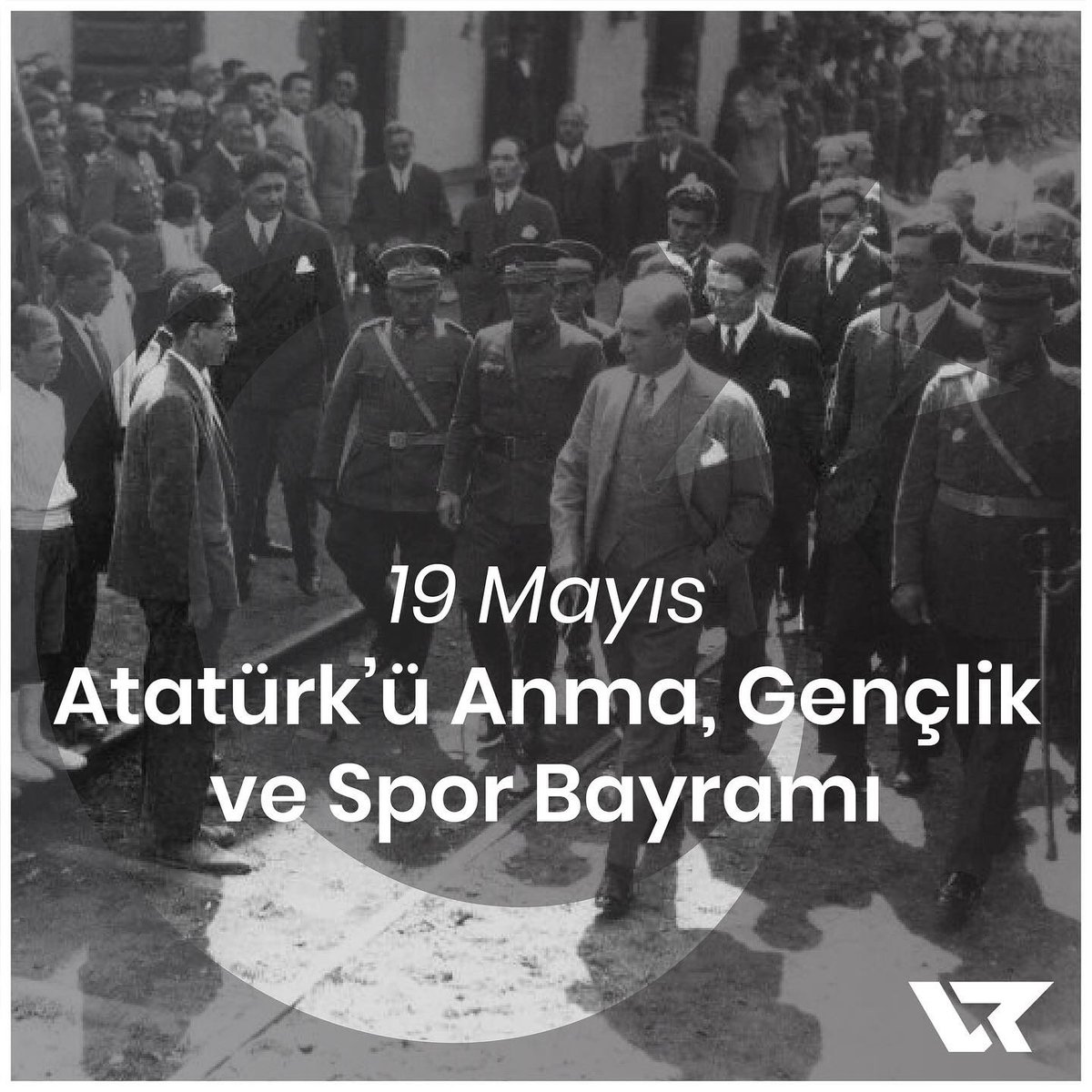 VenusRobotics's tweet photo. 🇹🇷“Bilim ve fen nerede ise oradan alacağız ve ulusun her bireyinin kafasına koyacağız. Bilim ve fen için kayıt ve şart yoktur.”

Mustafa Kemal Atatürk

19 Mayıs Atatürk'ü Anma, Gençlik ve Spor Bayramımız kutlu olsun
@FYukselFound #19MAYIS #genclikvesporbayrami https://t.co/LS6VXNiPzq