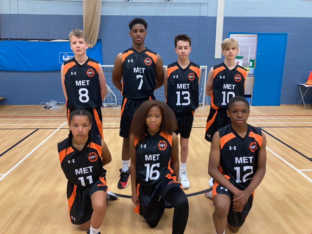Thrilled to hear <a href="/BristolMet/">Bristol Met</a> pupils will be back on the court for their first competitive first post-lockdown match on court this Thursday - the game will be live-streamed at 7pm with a 7.20pm tip off.

Tune in here: twitch.tv/boomsatsuma_

Read more: boomsatsuma.education/post/basketbal…