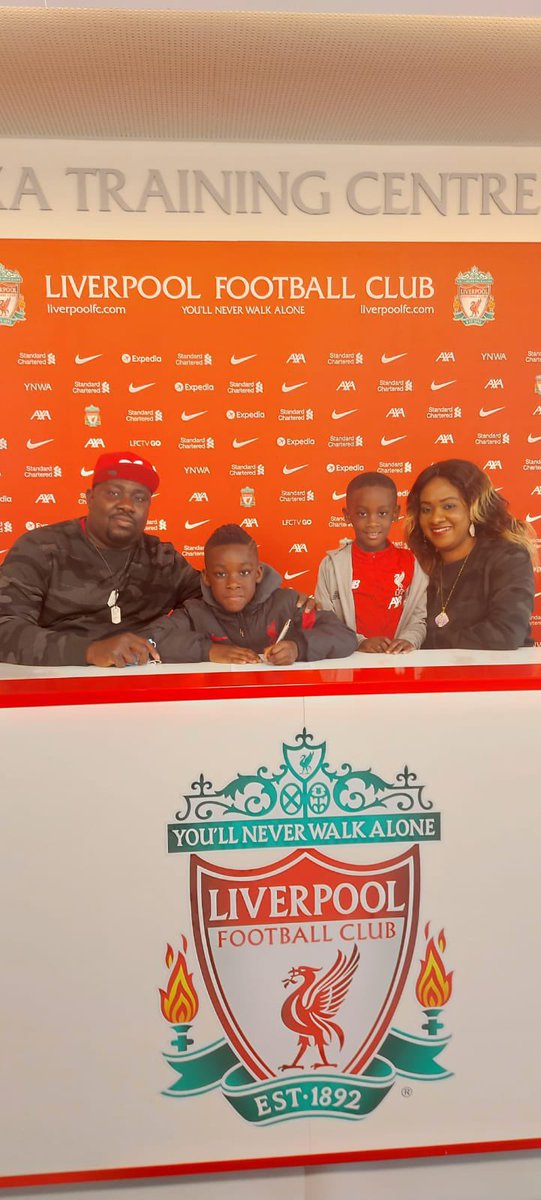 JarradInce's tweet photo. Team @JNSFootball under8s have signed for; 

- #MUFC x1
- #MCFC x1
- #LFC X2 
- #EFC X1 
- #STOKE X1 
- #CREWE X2 
- #BLACKBURN X1

This is why we set up @JNSFootball to help young footballers find their way with the correct support and environment readying them for U9s! ✍🏽🤝🟠⚫️ https://t.co/0nJtUWFzdu