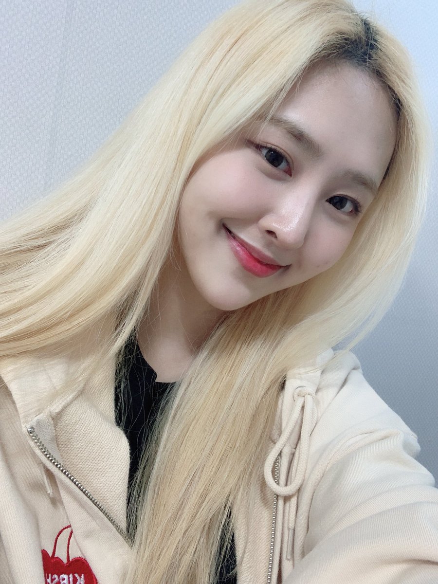 [#정우]  ❤️하는 반딧부리들 보고싶어🥺🥺🥺
#BVNDIT #밴디트