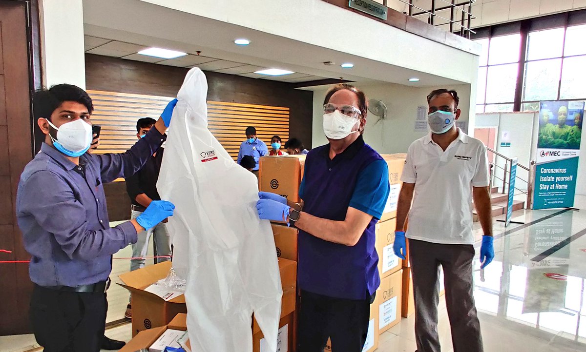 eurosafetyindia's tweet photo. Euro Safety donated Covid-19 PPE Relief Kits to the hospital recently set up by AFMEC in Agra. Mr Pooran Dawar and the medical team on duty graciously accepted the relief kits. #EuroSafety #KeepingIndiaSafe #PPE #Covid19 #AgraFightsCorona #MaskOn #SafeAgra @thimanshut @PrabhuNs_ https://t.co/EgPKsnldXY