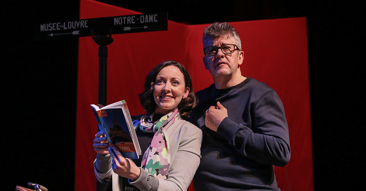 WhatsOnStage's tweet image. Review: April in Paris (Belgrade Theatre) whatsonstage.com/birmingham-the…