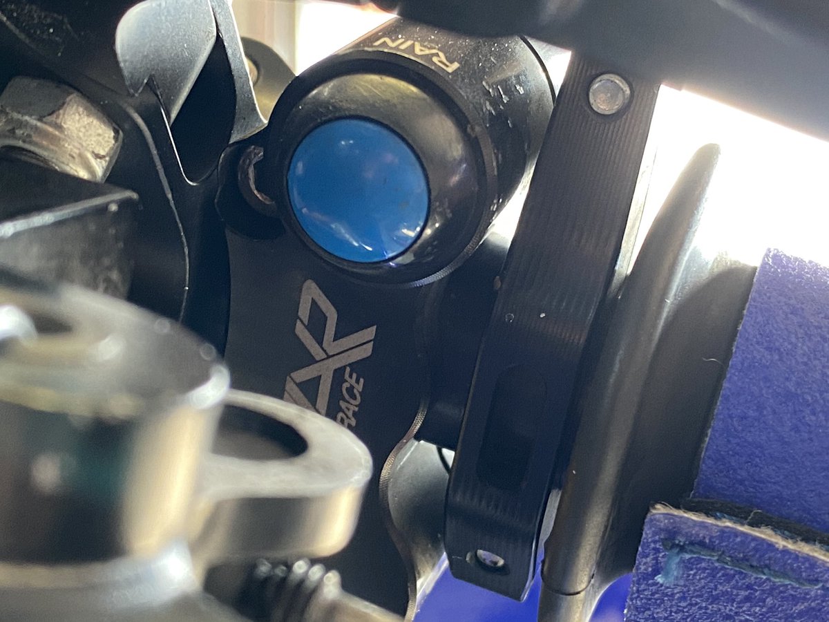 Yamaha Racing UK (@yamaharacinguk) on Twitter photo Ever wondered what the switchgear on an <a href="/OfficialBSB/">Bennetts British Superbike Championship</a> bike does?
🔴 Ignition/Power
🟡 Kill switch
🟢 Starter
🟠 Engine brake mode
🟢 Pit limiter
⚪️ Engine map
🔵 Rain light
#YamahaRacing #RevsYourHeart #WeR1 #BSBtest Ever wondered what the switchgear on an <a href="/OfficialBSB/">Bennetts British Superbike Championship</a> bike does?
🔴 Ignition/Power
🟡 Kill switch
🟢 Starter
🟠 Engine brake mode
🟢 Pit limiter
⚪️ Engine map
🔵 Rain light
#YamahaRacing #RevsYourHeart #WeR1 #BSBtest