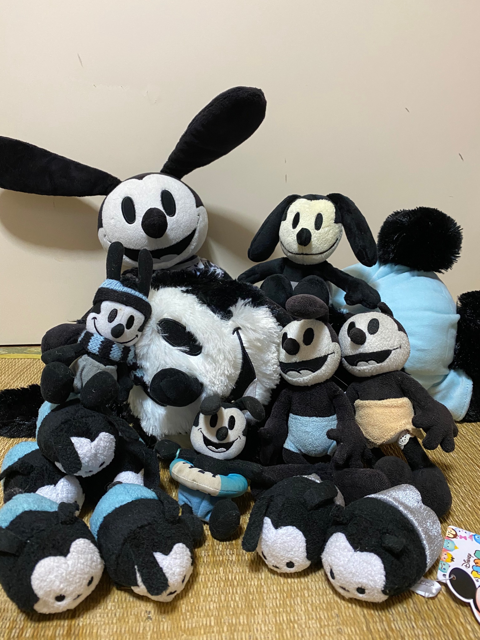 ディズニー ストア ツムツム ぬいぐるみ デイジー いたかっ ディズニー ストア ツムツム ぬいぐるみ デイジー いたかっ