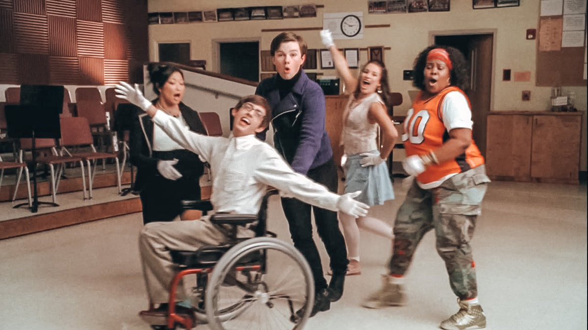 SeriesUpdateFR's tweet photo. Il y a 12 ans, la série Glee diffusait son premier épisode.🎶 https://t.co/feDahPoQOS