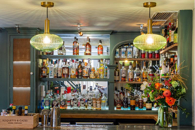 RiseShineNews's tweet photo. The team behind Cornwall’s popular steaks and seafood restaurant in Charlestown opened their second site – @@The_Longstore Lemon Street - in Truro on 17th May 2021. Find out more at https://t.co/zs3wKUDN5W. https://t.co/NVup3Ig2jG