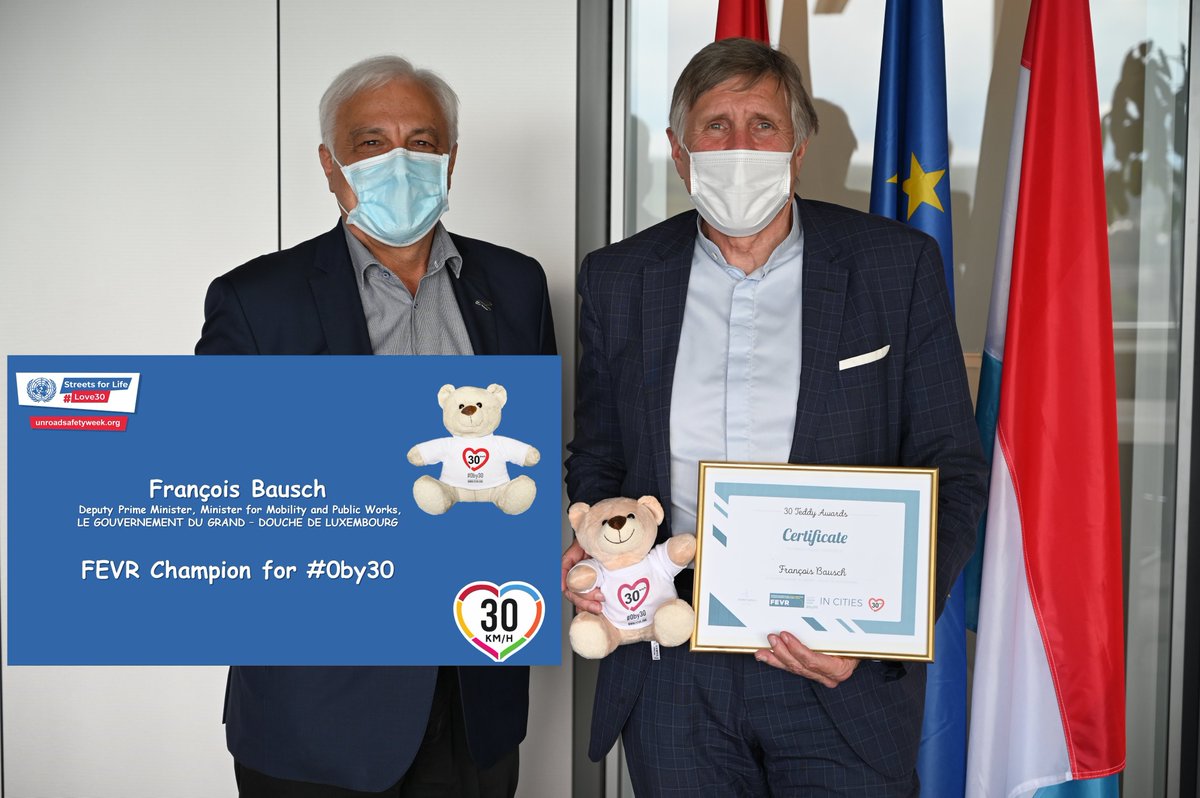 FEVRorg's tweet photo. 3/7 Hu, Hu, hurray, today = Minister François Bausch – Deputy Prime Minister, Minister for Mobility and Public Works #Luxembourg 🇱🇺 @mmtp_lu
👏 award as another #0by30 champion #VisionZeroInCities & #StreetsForLife with #0by30 in his 💓 thank you Minister🤝@MERSCHJ https://t.co/NiOsYpO7Xy