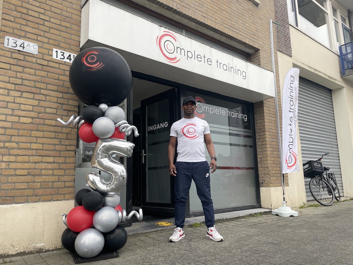 Fijn met dit lenteweer! ⛈Na meer dan 5 maanden buiten nu ook weer binnen. Bij drillmaster Darryl #Completetraining Rotterdam