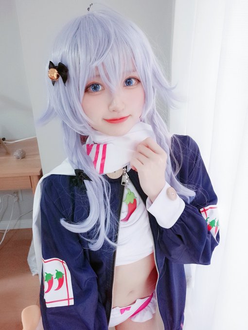 Twitterのコスプレ画像3
