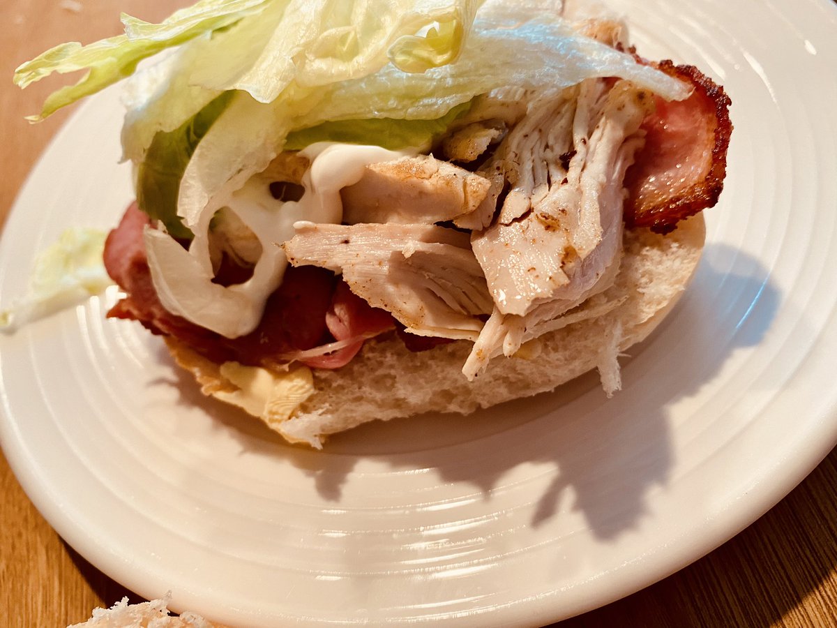 teessidedad's tweet photo. Now that’s a 10 o’clock sarny!
Chicken, bacon and Mayo sanga
#Sandwich #brunch #nomnom #10oclock #brunch https://t.co/ViImZDsFVX