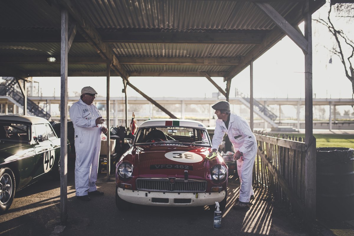 GoodwoodRRC's tweet photo. #72MM https://t.co/pYev6Rq4Ca