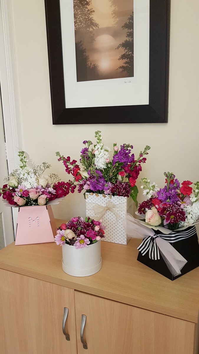 Fantastic day Flower Arranging 🌹🌻🌼