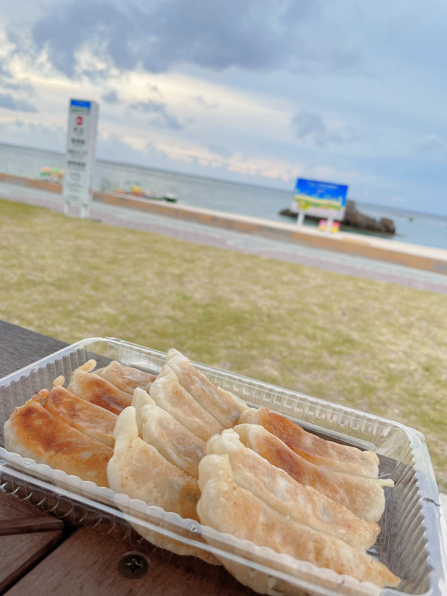 もちろん今日は餃子を食べます