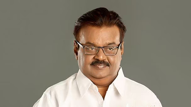 NRDHANAPALAN's tweet photo. உடல்நலம் பாதிக்கப்பட்டு மருத்துவமனையில் அனுமதிக்கப்பட்டு இருக்கின்ற தேசிய முற்போக்கு திராவிட முன்னேற்றக் கழகத்தினுடைய தலைவர் #விஜயகாந்த் அவர்கள் பூரண குணமடைந்து வீடு திரும்பி தன்னுடைய அரசியல் பணியை தொடர வேண்டும் என்று இறைவனை பிராத்திக்கின்றேன். #தேமுதிக https://t.co/z8Z4abaPh4