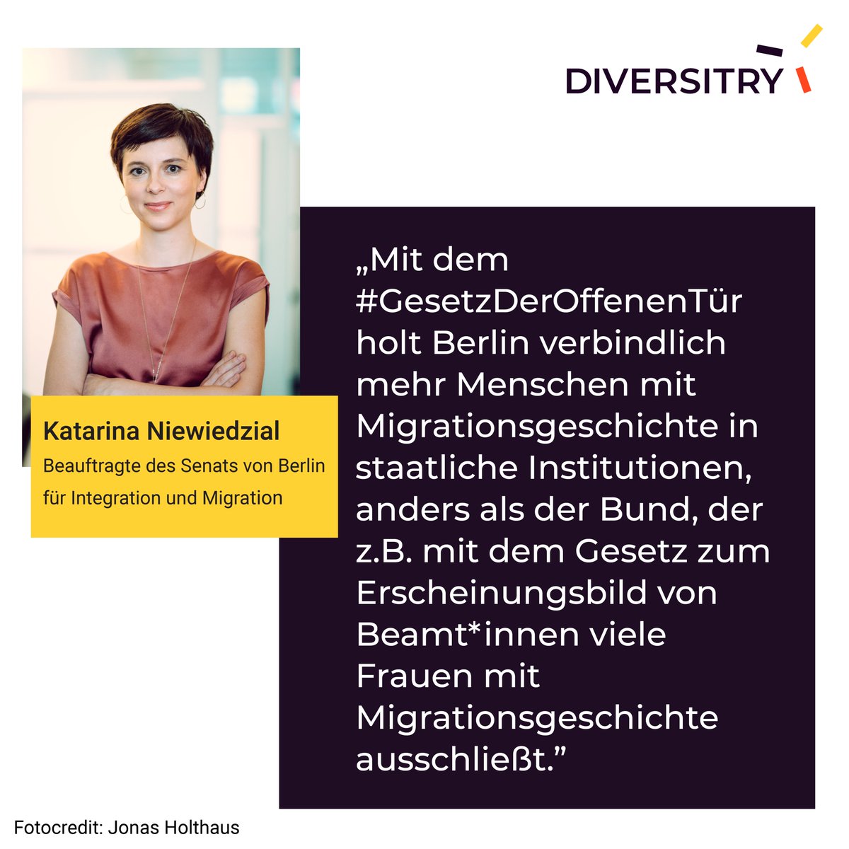 DIVERSITRY (@diversitry) on Twitter photo Was die Stadt Berlin konkret für #bipocs macht und was der Bund von ihr lernen kann, beantwortet uns Katarina Niewiedzial <a href="/IntMigBerlin/">Integrationsbeauftragte Katarina Niewiedzial</a>, die Integrationsbeauftragte Berlins.
#diversitymatters #DiversityTag #repräsentativeverwaltung #deutschlandneusortiert #bundesverwaltung Was die Stadt Berlin konkret für #bipocs macht und was der Bund von ihr lernen kann, beantwortet uns Katarina Niewiedzial <a href="/IntMigBerlin/">Integrationsbeauftragte Katarina Niewiedzial</a>, die Integrationsbeauftragte Berlins.
#diversitymatters #DiversityTag #repräsentativeverwaltung #deutschlandneusortiert #bundesverwaltung