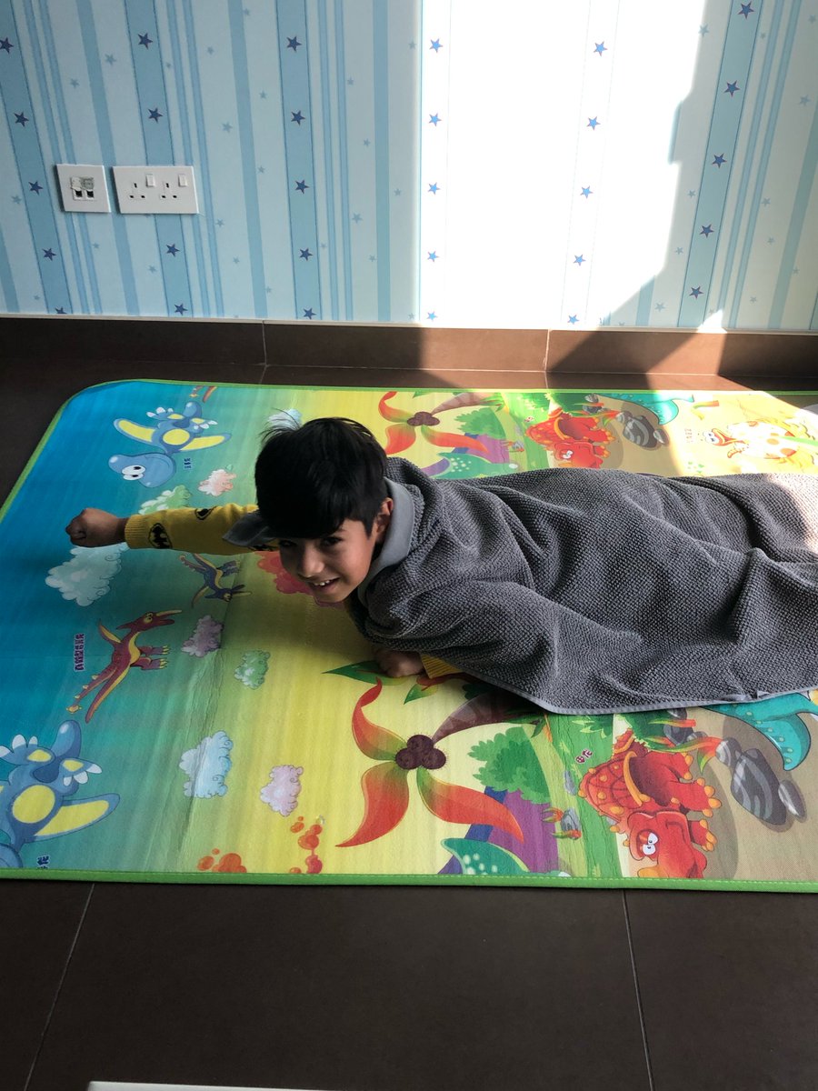 WPS_Year1's tweet image. What a fantastic backdrop 1B&apos;s very own Mr Batman created at home! #WPSRemoteLearning #WPSTheme