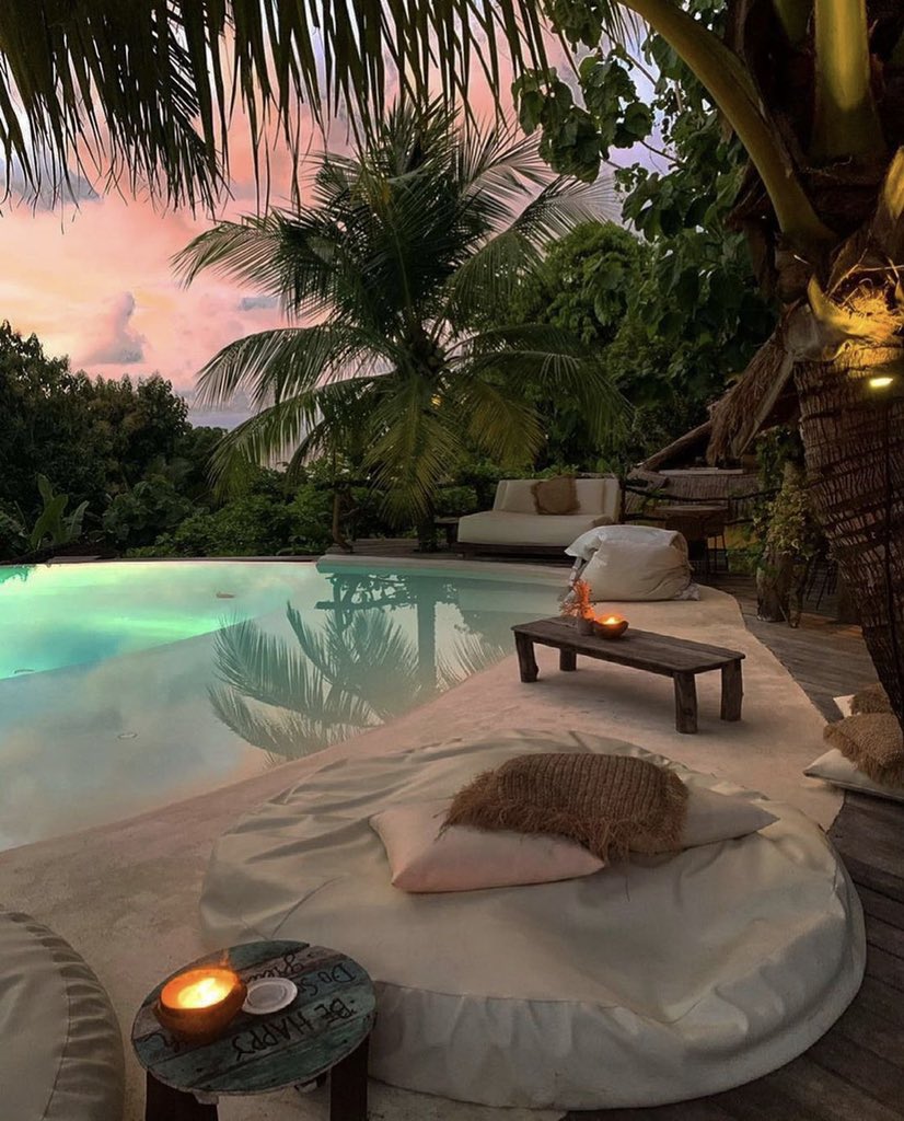 𝑆𝑢𝑛𝑠𝑒𝑡 𝑠𝑢𝑟 𝐵𝑎𝑙𝑖 🌤