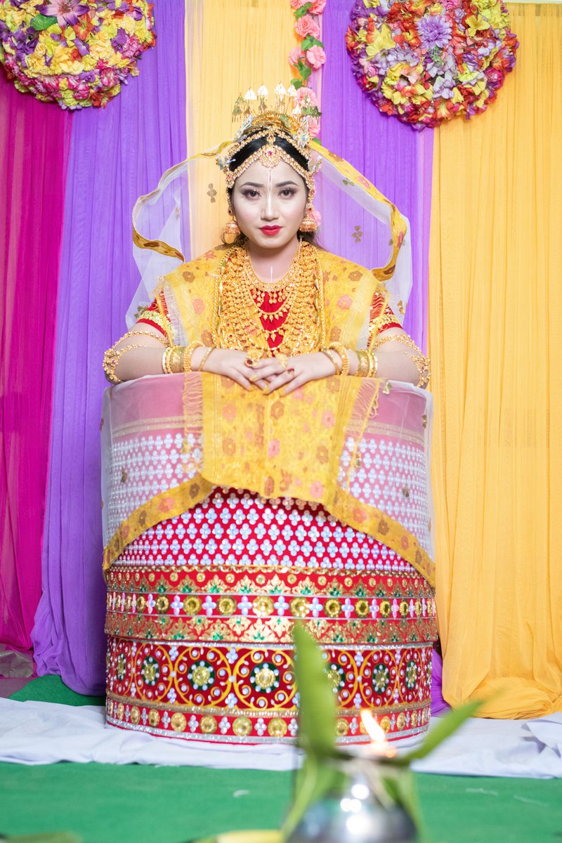 A Manipuri bride | Traditional dresses, Beautiful bride, India beauty